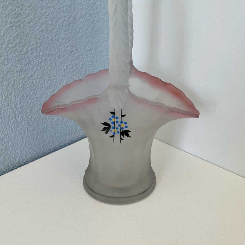 Vintage Westmoreland Frosted Pink and Gray Vase - Picture 3 of 7